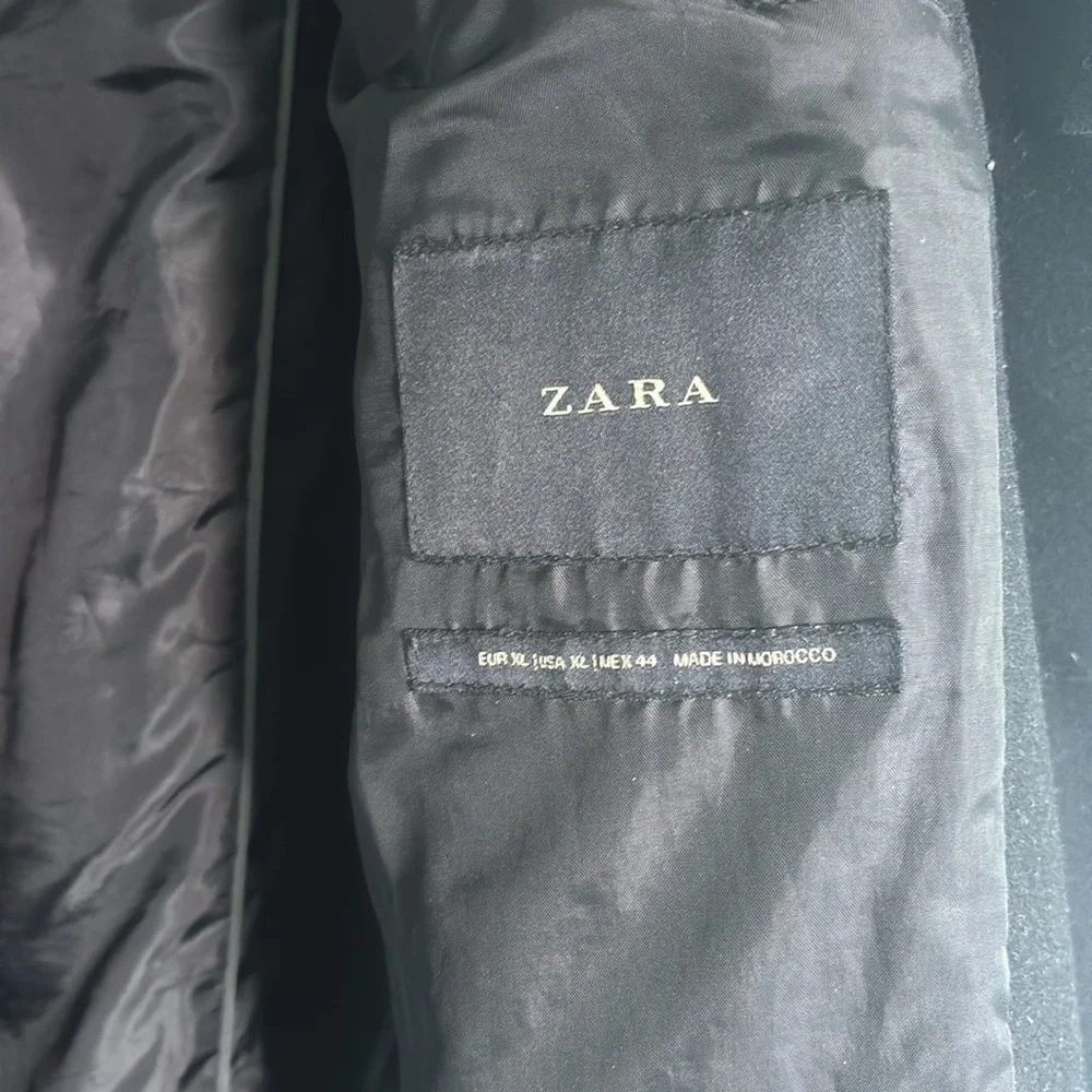Zara coat black wool large silver buttons - Picture 5 of 5